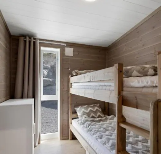 Modern With Panoramic Views *